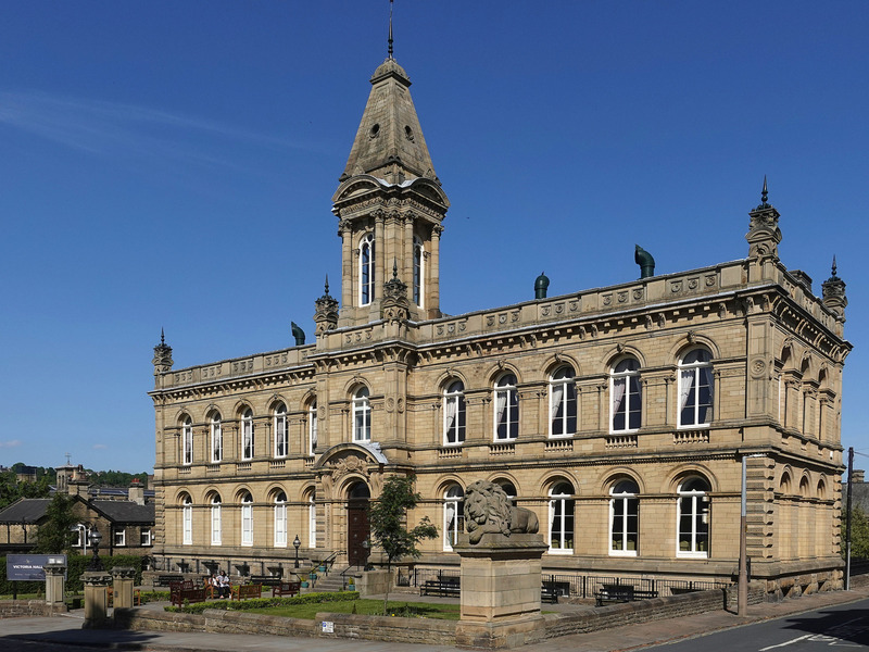 2025.68.113: Victoria Hall in sunlight. Digital image credit: Saltaire Collection