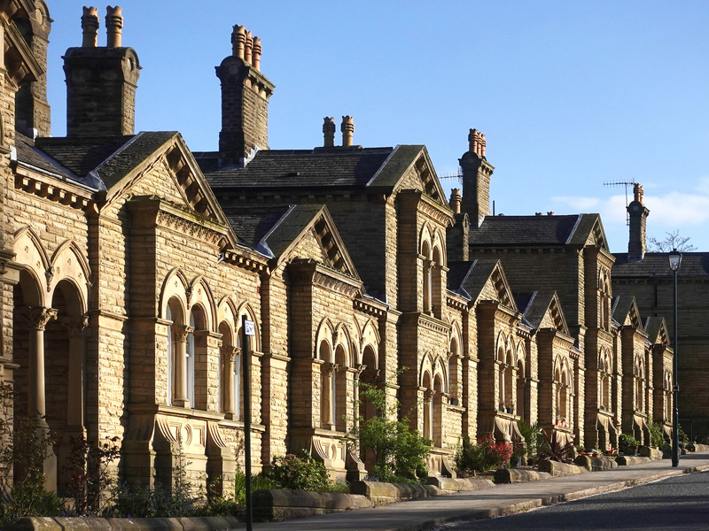 2025.68.104: Saltaire Almshouses on Victoria Road. Digital image credit: Saltaire Collection