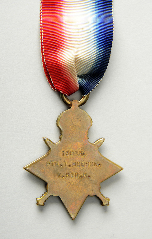 C3a-027.1: Star medal awarded to Thomas Hodson: Back. Image credit: Saltaire Collection