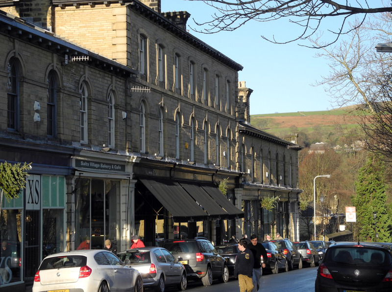 2025.68.23: Victoria Road and Hope Hill. Digital image credit: Saltaire Collection